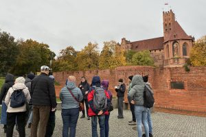 Read more about the article Historyczne porty regionu Pomorza. Podsumowanie wizyty studyjnej inaugurującej nowy cykl poświęcony tematyce miast portowych